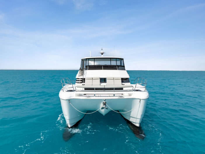 AQUILA 50 POWER CATAMARAN YACHT