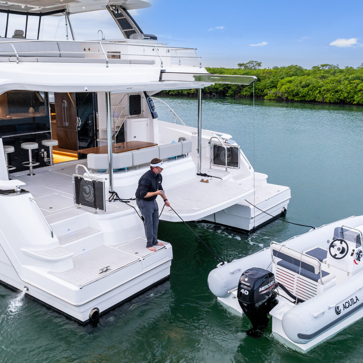 AQUILA 50 POWER CATAMARAN YACHT