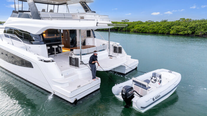 AQUILA 50 POWER CATAMARAN YACHT