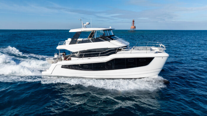 AQUILA 50 POWER CATAMARAN YACHT