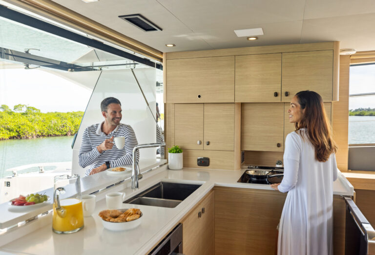 AQUILA 50 POWER CATAMARAN YACHT