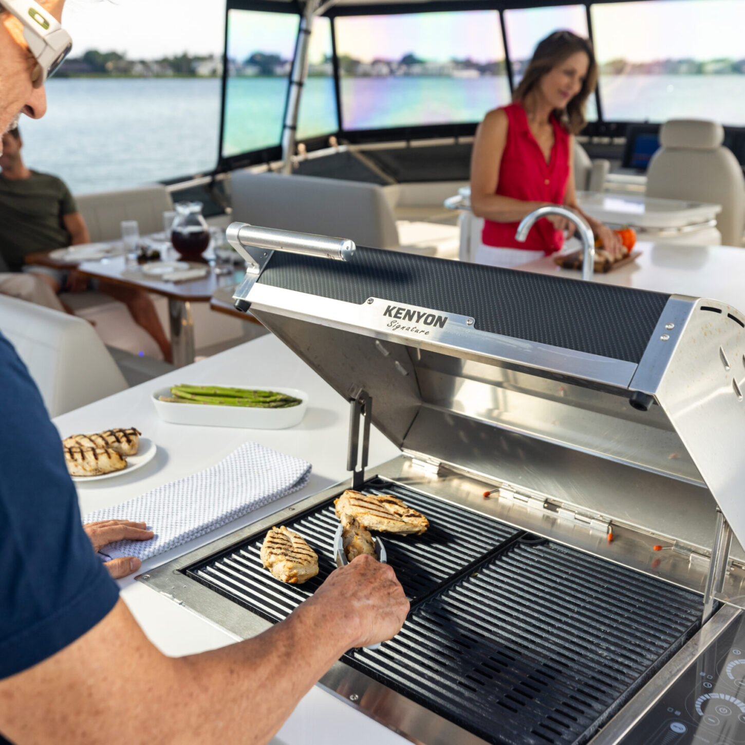 AQUILA 50 POWER CATAMARAN YACHT