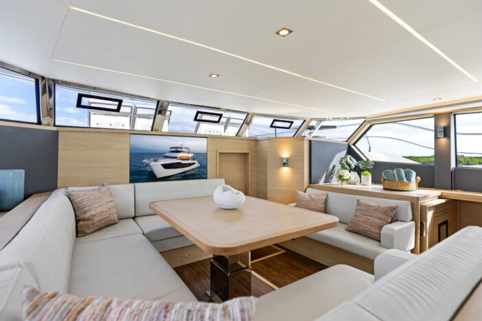 AQUILA 50 POWER CATAMARAN YACHT