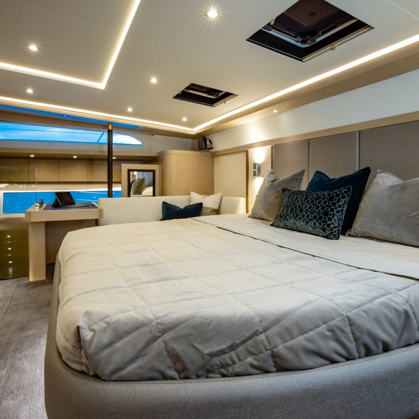 Aquila 70 Luxury Catamaran