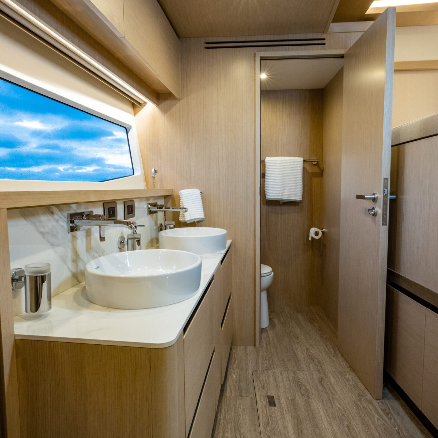 Aquila 70 Luxury Catamaran