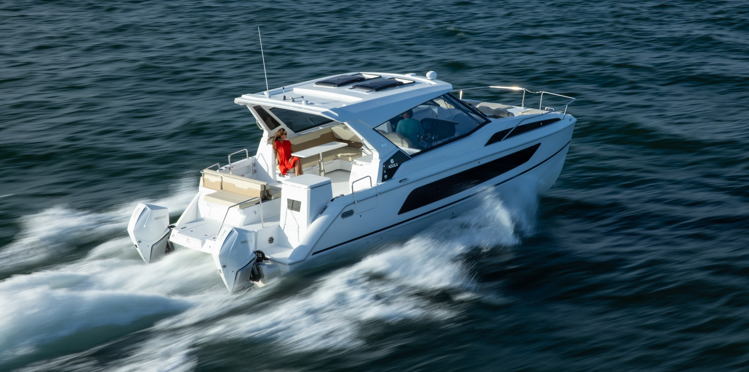 Synergy - aquila-36-sport-running-exterior-06