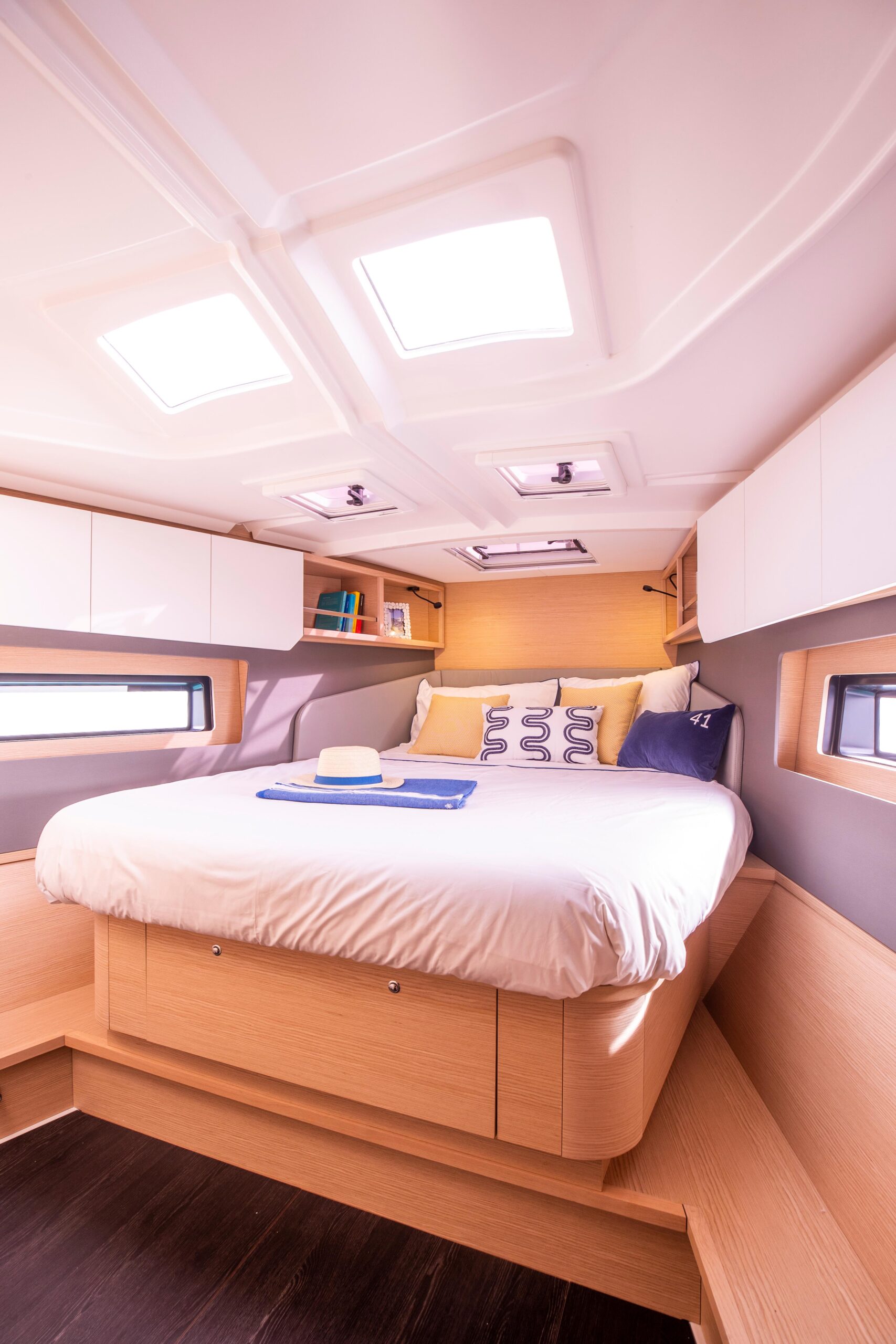 DUFOUR YACHTS 2023 - DUFOUR 41